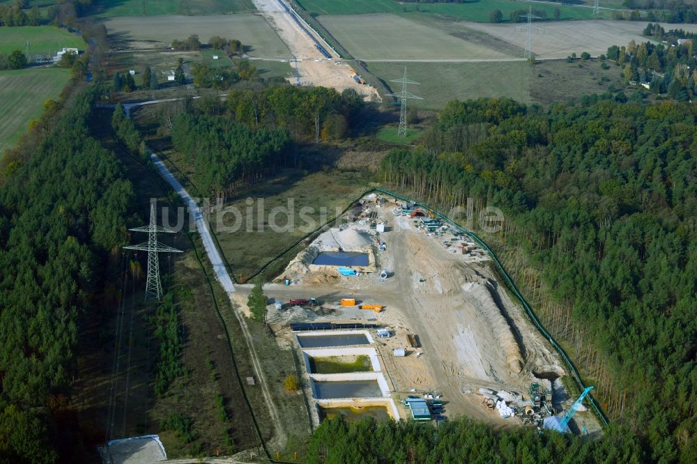 Grünheide (Mark) von oben - Neubau Neubau eines Microtunnel der Erdgas- Pipelin EUGAL in Kienbaum im Bundesland Brandenburg, Deutschland