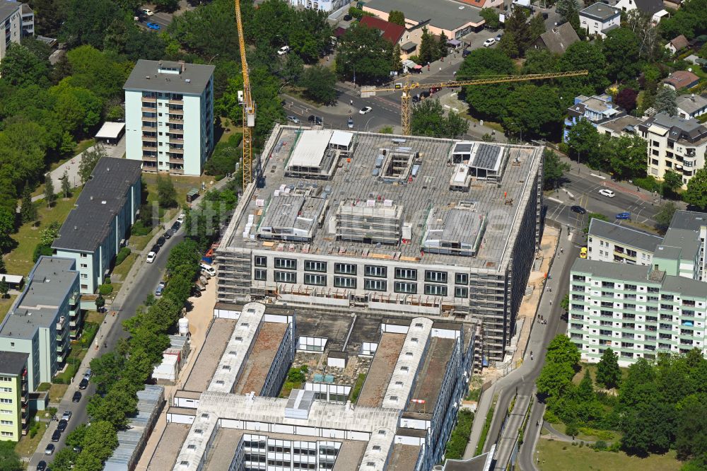 Luftaufnahme Berlin - Neubau Nordkopf auf dem Klinikgelände des Krankenhauses Vivantes Klinikum Neukölln in Berlin, Deutschland