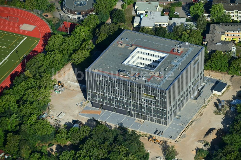 Berlin von oben - Neubau des Oberstufenzentrums im Ortsteil Buckow in Berlin, Deutschland