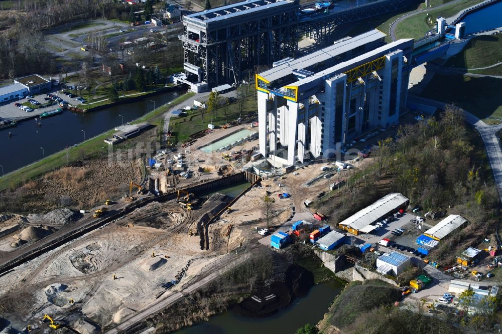 Niederfinow aus der Vogelperspektive: Neubau des Schiffshebewerk Niederfinow am Finowkanal im Bundesland Brandenburg