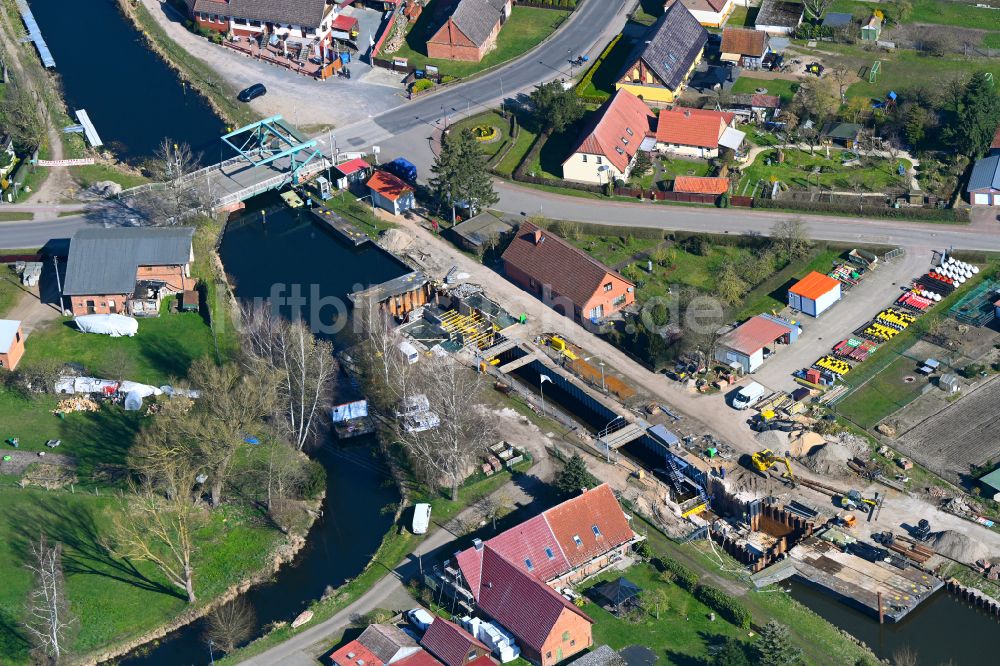 Banzkow von oben - Neubau der Schleusenanlagen am Ufer der Wasserstraße Störkanal in Banzkow im Bundesland Mecklenburg-Vorpommern, Deutschland