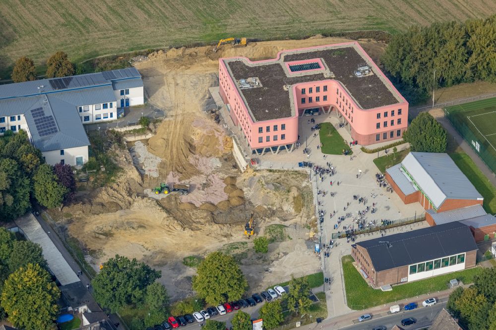 Luftbild Dortmund - Neubau eines Schulgebäudes der Reinoldi- Sekundarschule in Dortmund im Bundesland Nordrhein-Westfalen, Deutschland