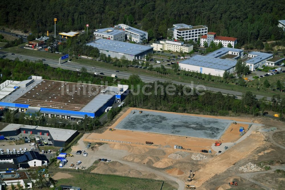 Kleinmachnow von oben - Neubau der Sportplatzanlagen in Kleinmachnow im Bundesland Brandenburg, Deutschland