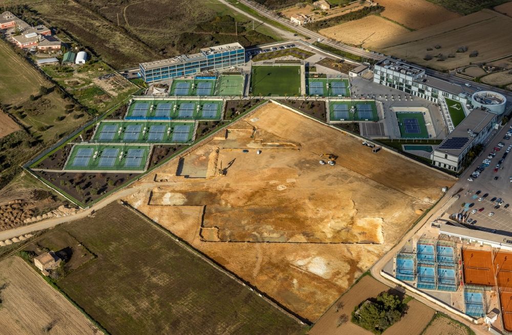 Luftbild Manacor - Neubau der Sportplatzanlagen Rafa Nadal Academy by Movistar in Manacor in Balearische Insel Mallorca, Spanien