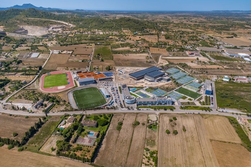 Luftbild Manacor - Neubau der Sportplatzanlagen Rafa Nadal Academy by Movistar in Manacor in Balearische Insel Mallorca, Spanien