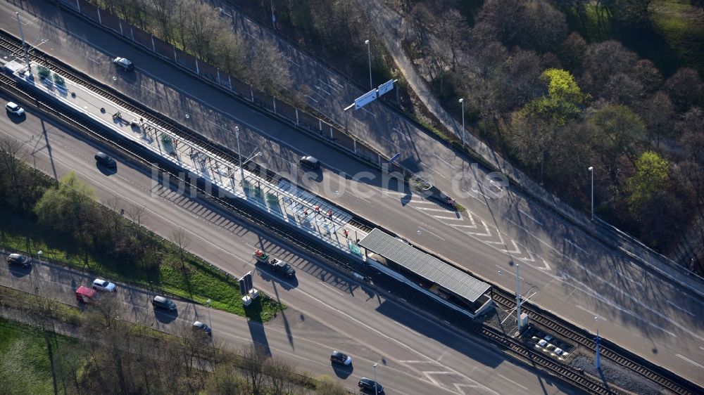 Luftaufnahme Bonn - Neubau Stadtbahnhaltestelle „Rheinaue“ in Bonn im Bundesland Nordrhein-Westfalen, Deutschland