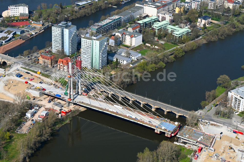 Luftaufnahme Magdeburg - Neubau der Straßenbrücken- Trasse Ersatzneubau Strombrückenzug in Magdeburg im Bundesland Sachsen-Anhalt, Deutschland