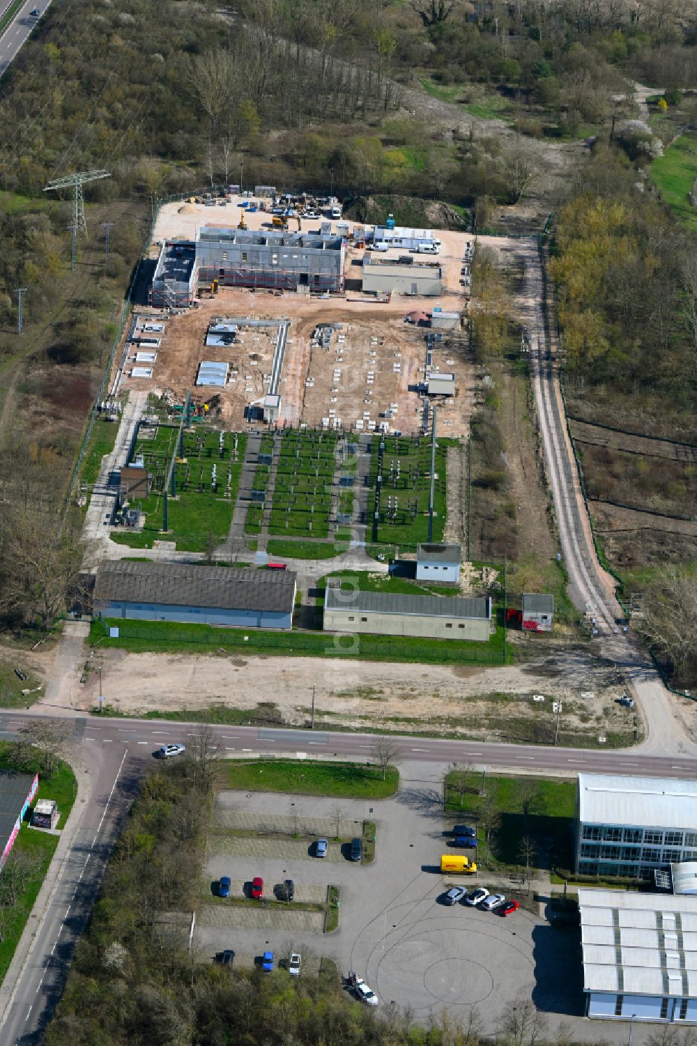 Luftaufnahme Halle (Saale) - Neubau eines Umspannwerkes in Halle (Saale) im Bundesland Sachsen-Anhalt, Deutschland