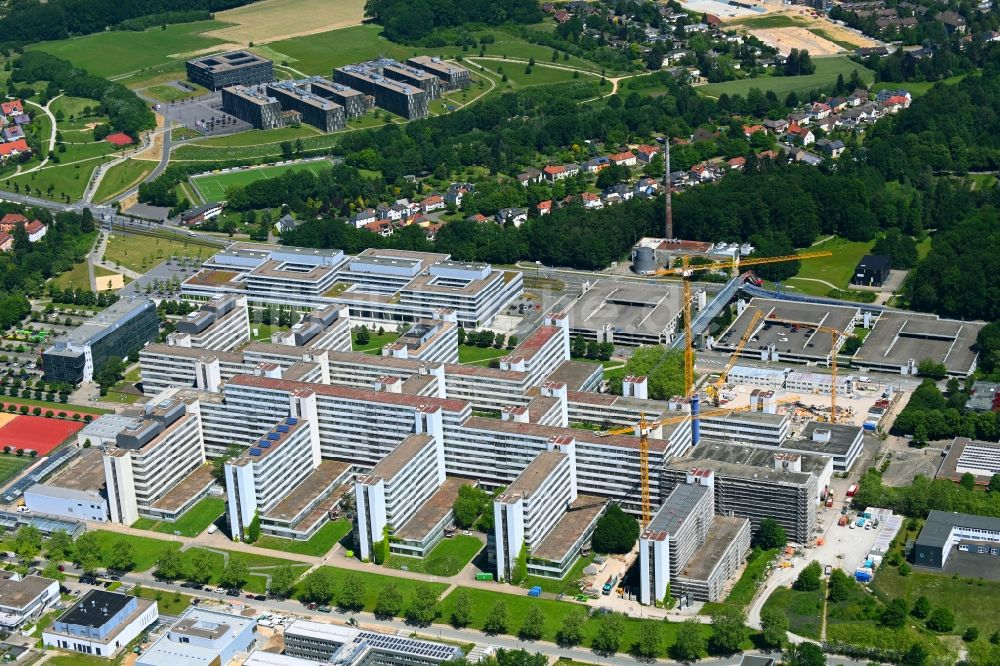 Bielefeld von oben - Neubau im Universitäts- Bereich in Bielefeld im Bundesland Nordrhein-Westfalen, Deutschland