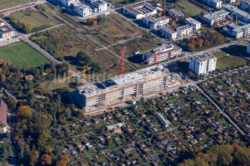 Karlsruhe aus der Vogelperspektive: Neubau des Unternehmens-Verwaltungsgebäude Vec-tor Cam-pus in Karlsruhe im Bundesland Baden-Württemberg, Deutschland