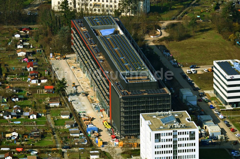 Karlsruhe von oben - Neubau des Unternehmens-Verwaltungsgebäude Vec-tor Cam-pus in Karlsruhe im Bundesland Baden-Württemberg, Deutschland