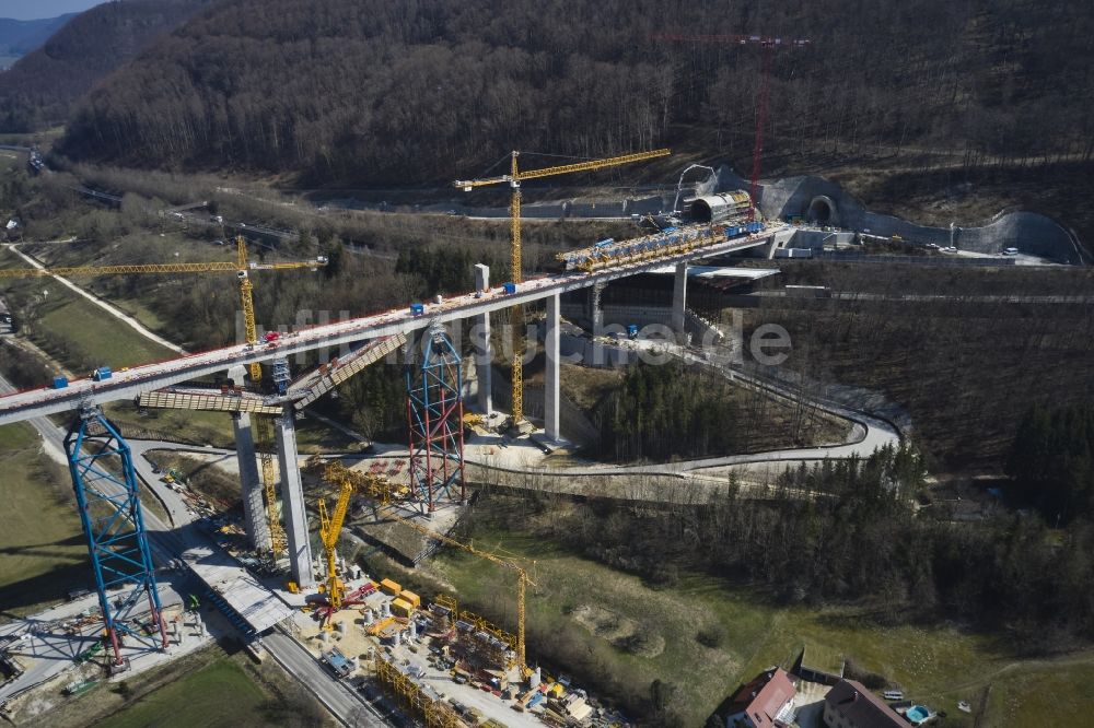 Luftaufnahme Mühlhausen im Täle - Neubau- Viadukt des Bahn- Brückenbauwerk Filstalbrücke in Mühlhausen im Täle im Bundesland Baden-Württemberg, Deutschland