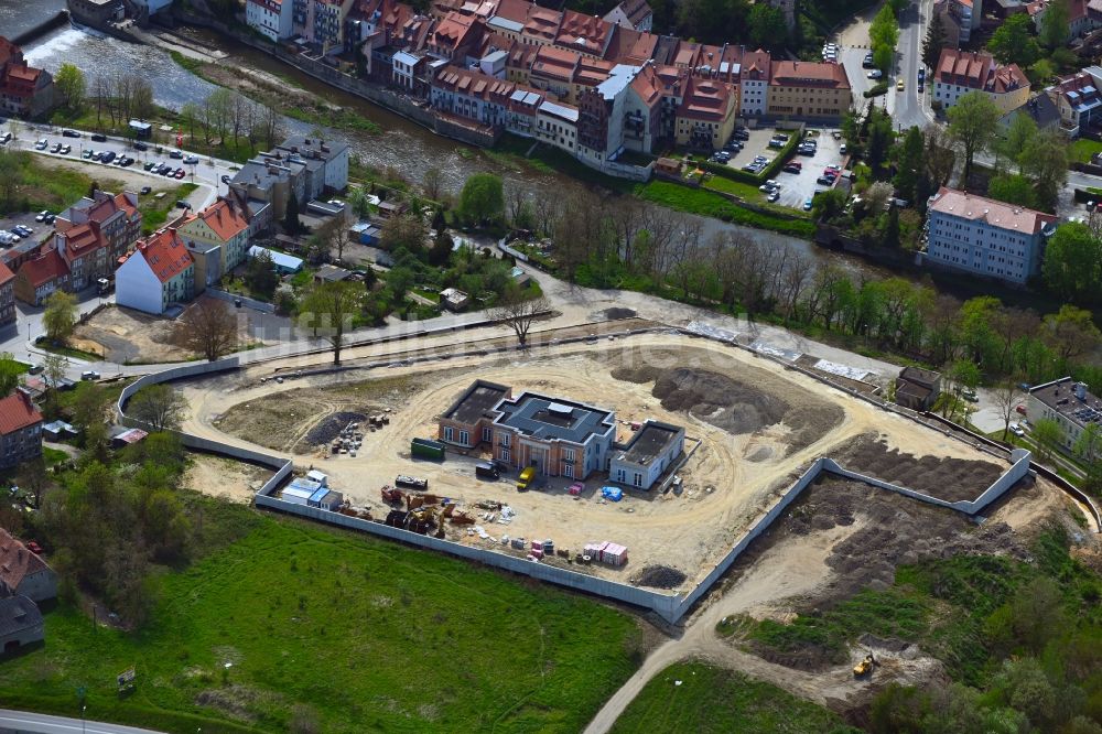 Luftaufnahme Zgorzelec - Gerltsch - Neubau - Villa im Wohngebiet einer Einfamilienhaus- Siedlung in Zgorzelec - Gerltsch in Dolnoslaskie - Niederschlesien, Polen