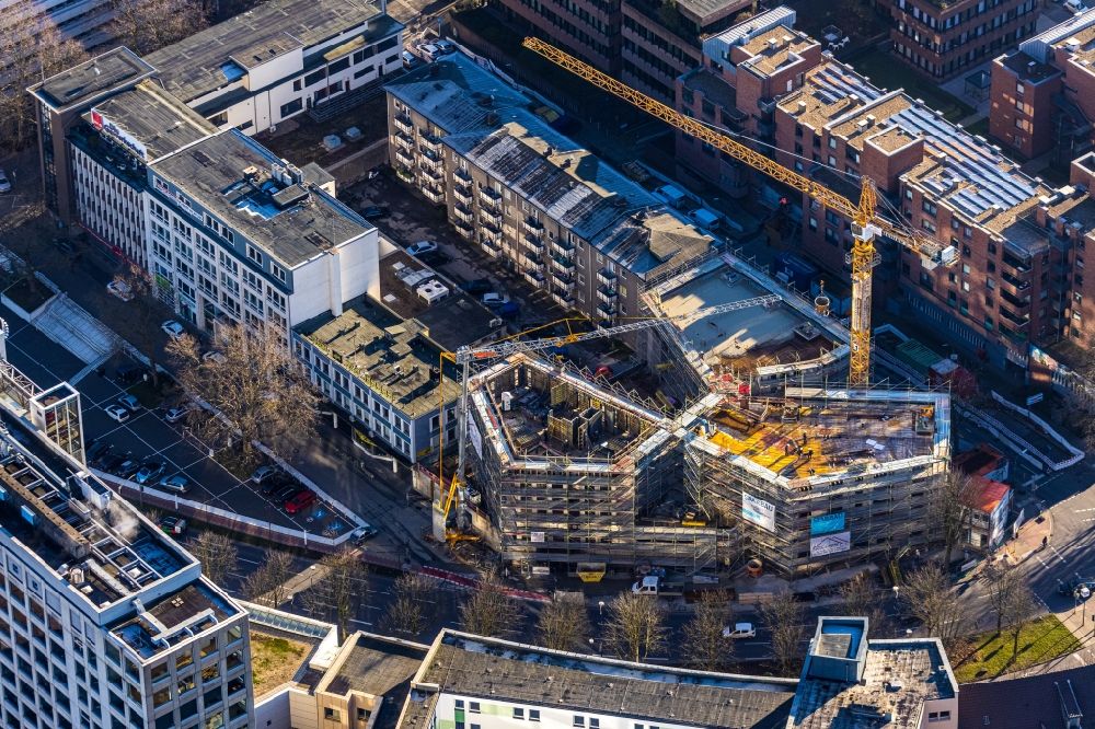 Dortmund von oben - Neubau Wohn- und Geschäftshaus Wallring in Dortmund im Bundesland Nordrhein-Westfalen, Deutschland
