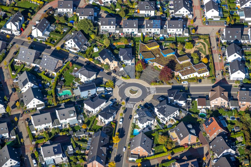 Luftbild Moers - Neubau- Wohngebiet einer Einfamilienhaus- Siedlung an der Planetenstraße in Moers im Bundesland Nordrhein-Westfalen