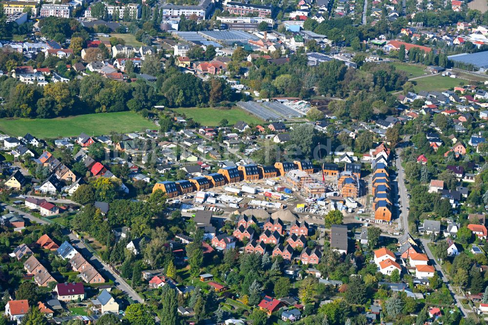 Luftbild Berlin - Neubau- Wohngebiet einer Reihenhaus- Siedlung Kokoni One in Berlin, Deutschland