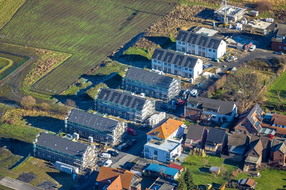 Luftbild Werne - Neubau- Wohngebiet einer Reihenhaus- Siedlung in Werne im Bundesland Nordrhein-Westfalen, Deutschland