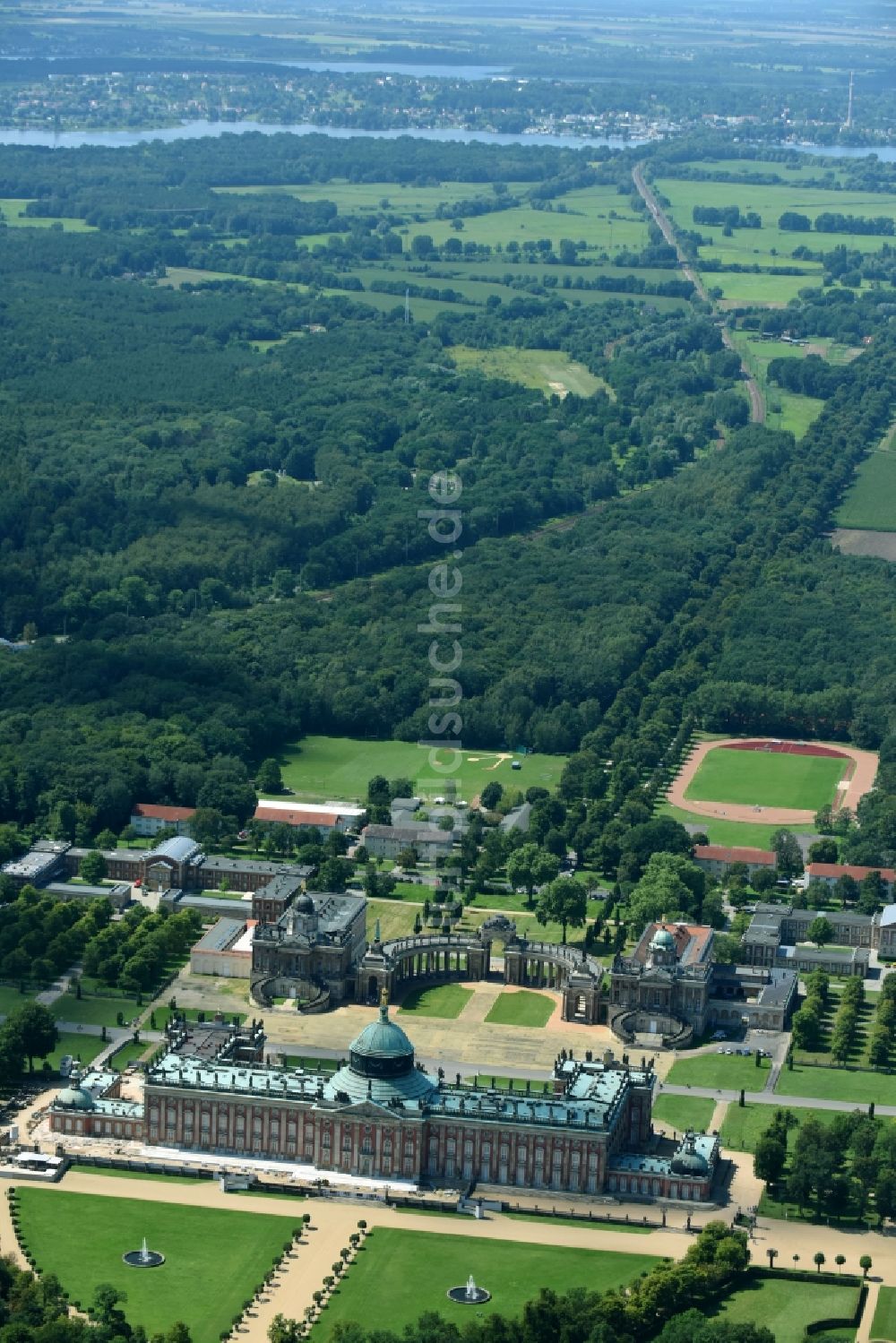 Potsdam aus der Vogelperspektive: Neues Palais im Ortsteil Westliche Vorstadt in Potsdam im Bundesland Brandenburg, Deutschland