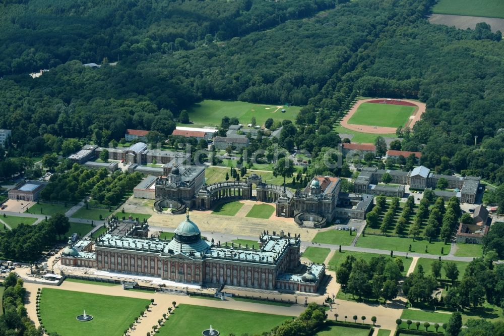 Luftbild Potsdam - Neues Palais im Ortsteil Westliche Vorstadt in Potsdam im Bundesland Brandenburg, Deutschland