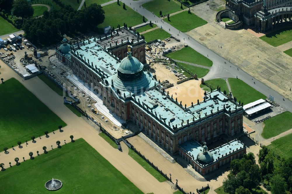 Luftaufnahme Potsdam - Neues Palais im Ortsteil Westliche Vorstadt in Potsdam im Bundesland Brandenburg, Deutschland