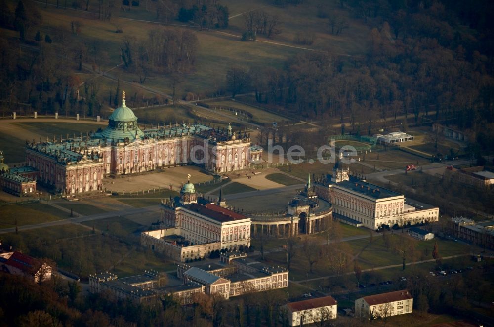 Luftaufnahme Potsdam - Neues Palais im Ortsteil Westliche Vorstadt in Potsdam im Bundesland Brandenburg, Deutschland
