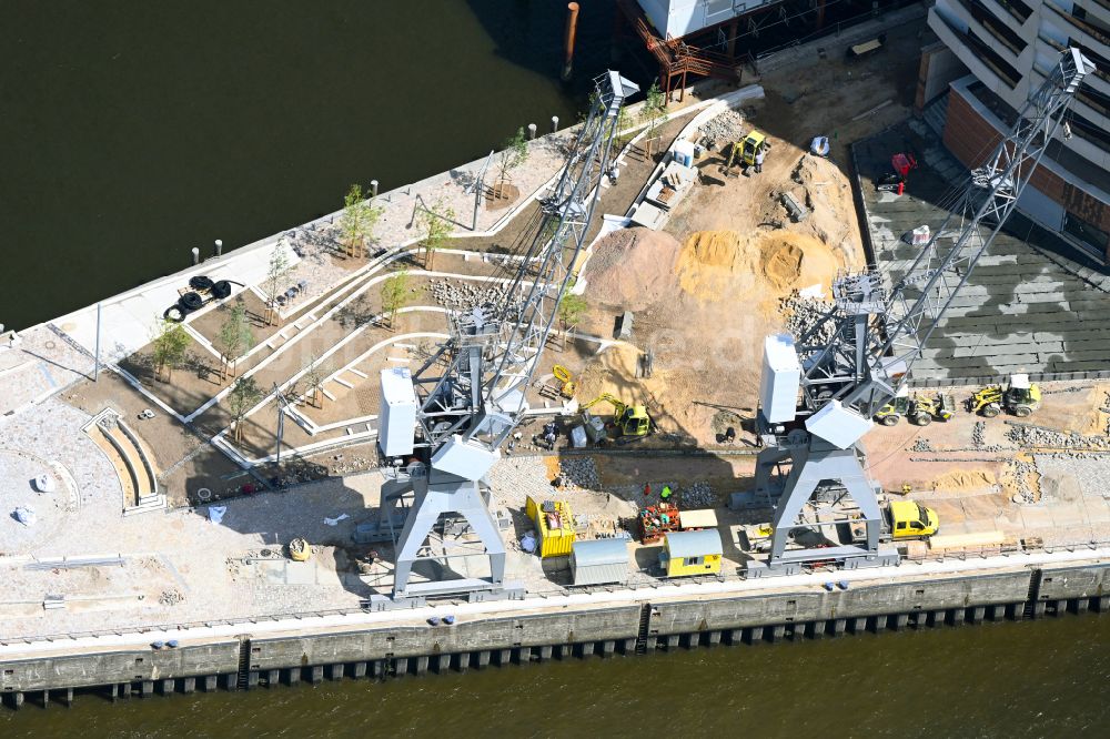Luftbild Hamburg - Neugestaltung des Platz- Ensemble auf dem Strandhöft in Hamburg, Deutschland