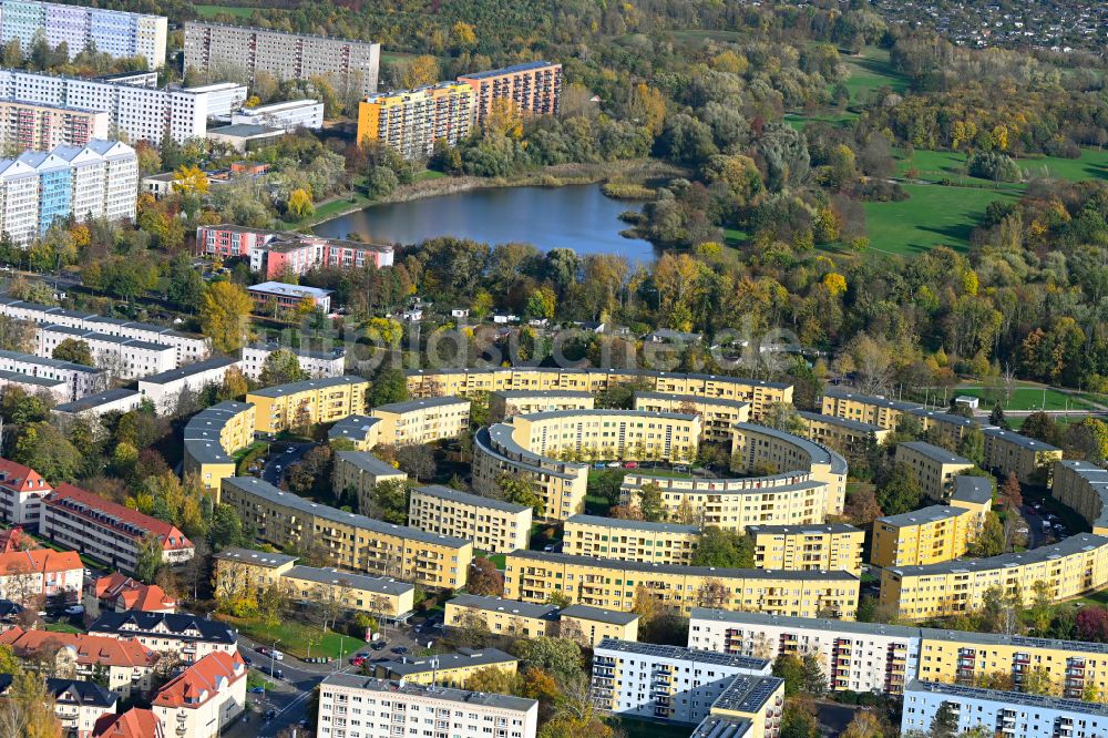 Luftaufnahme Leipzig - Nibelungensiedlung - Rundling im Ortsteil Lößnig in Leipzig im Bundesland Sachsen, Deutschland
