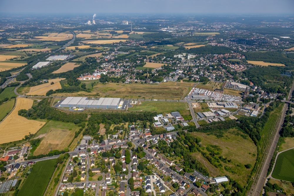 Dortmund von oben - Nutzfahrzeug- und Spezialfahrzeughandel der Dürrwang GmbH & Co. KG an der Gneisenauallee in Dortmund im Bundesland Nordrhein-Westfalen, Deutschland