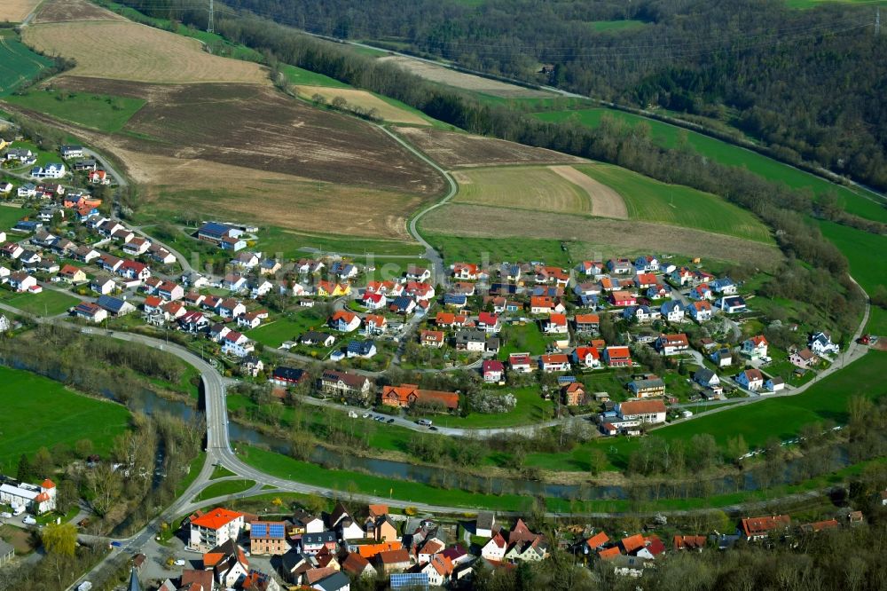 Luftaufnahme Ohrnberg - Ohrnberg am Flussverlauf des Kocher im Bundesland Baden-Württemberg, Deutschland