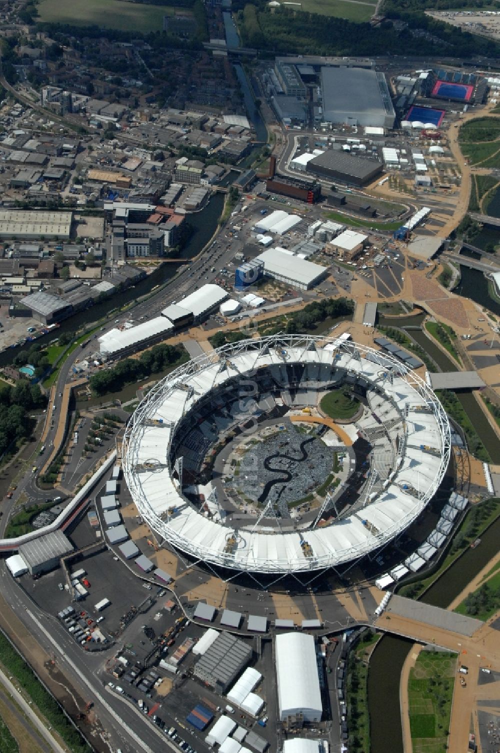 London aus der Vogelperspektive: Olympiastadion London im Olympiapark und ein Austragungsort der Olympischen Spiele 2012