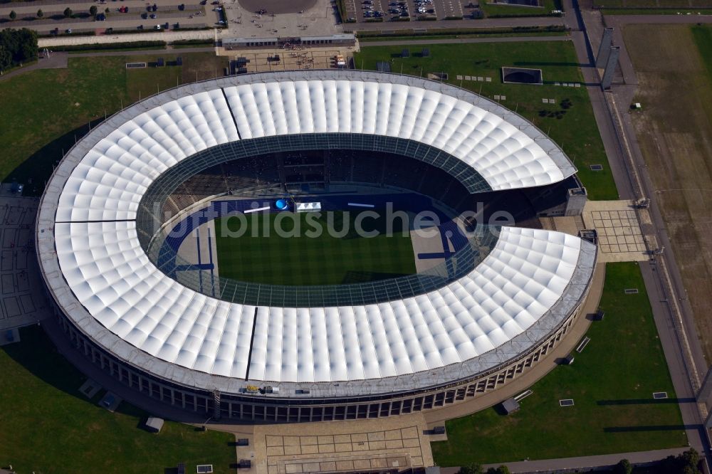 Luftaufnahme Berlin OT Westend - Olympiastadion im Ortsteil Westend in Berlin