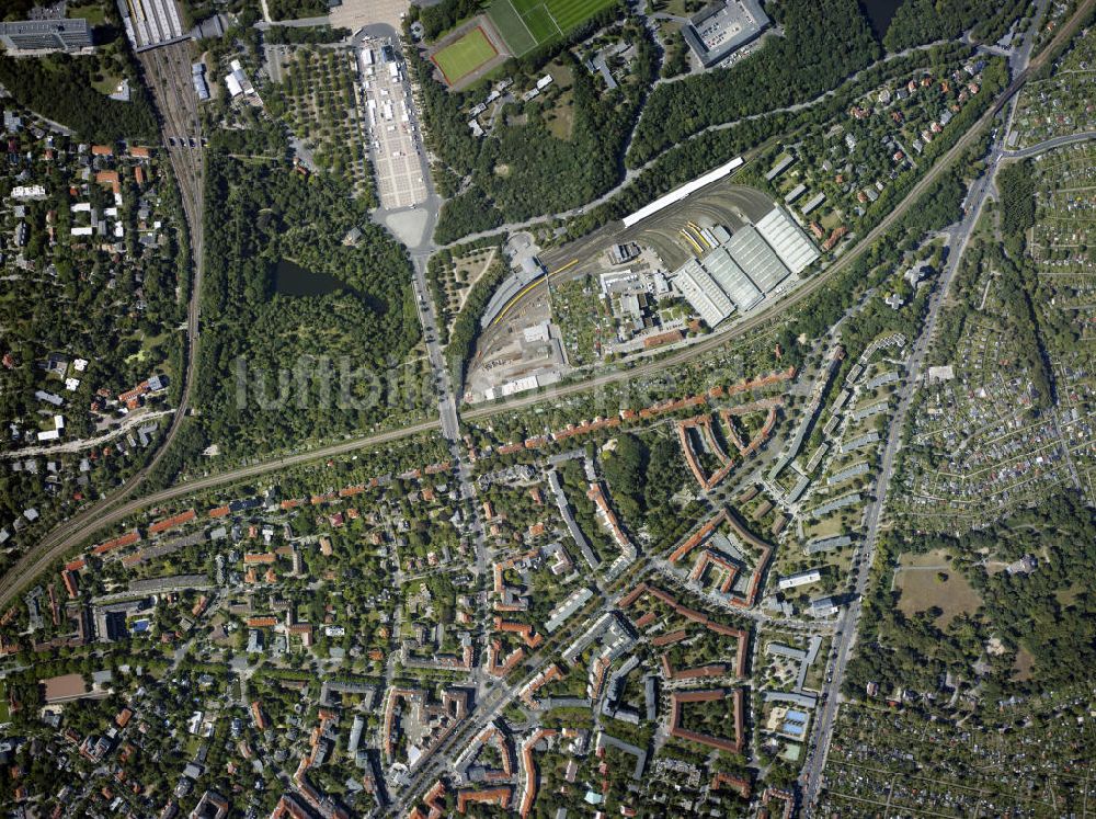 Luftbild Berlin - Olympischer Platz, Spandauer Damm, Betriebswerkstatt Grunewald
