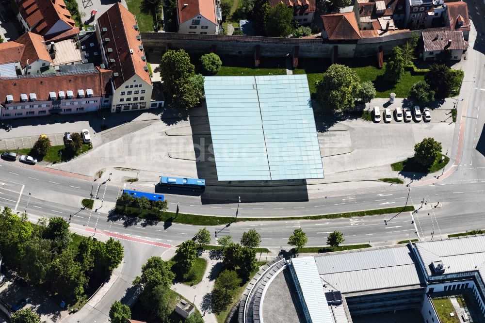 Kaufbeuren von oben - Omnibus- Bahnhof Plärren der Verkehrsbetriebe vg-kirchweihtal in Kaufbeuren im Bundesland Bayern, Deutschland