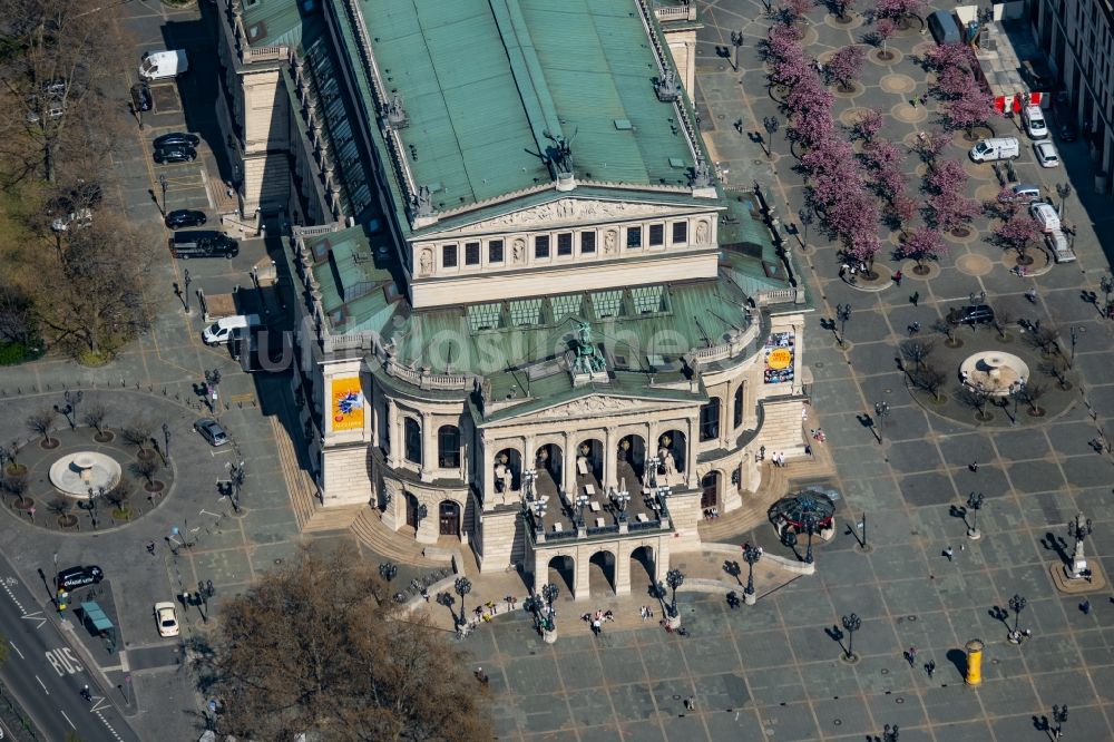 Frankfurt am Main aus der Vogelperspektive: Opernhaus Alte Oper in Frankfurt am Main im Bundesland Hessen, Deutschland