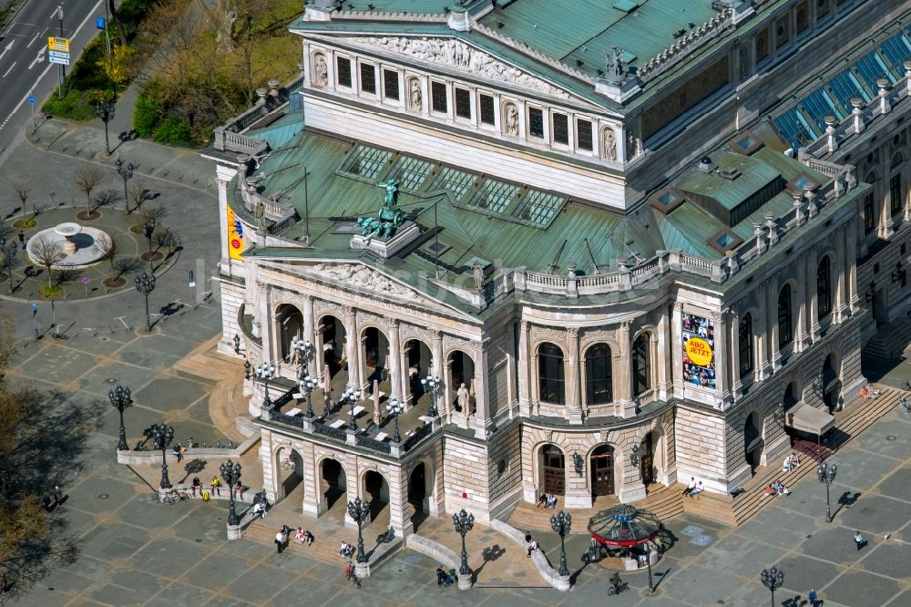 Luftbild Frankfurt am Main - Opernhaus Alte Oper in Frankfurt am Main im Bundesland Hessen, Deutschland