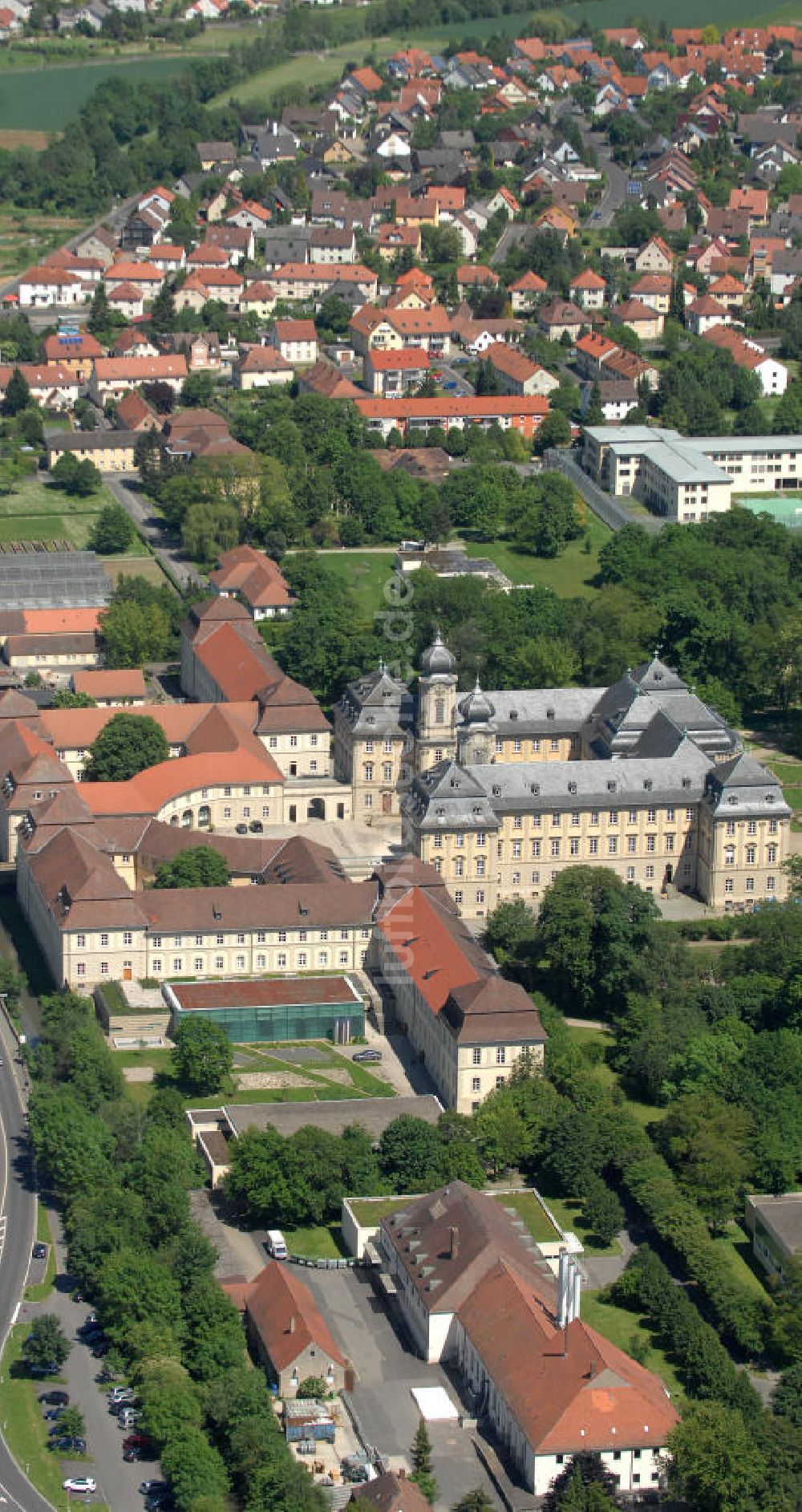 Werneck aus der Vogelperspektive: Orthopädisches Krankenhaus Schloss Werneck