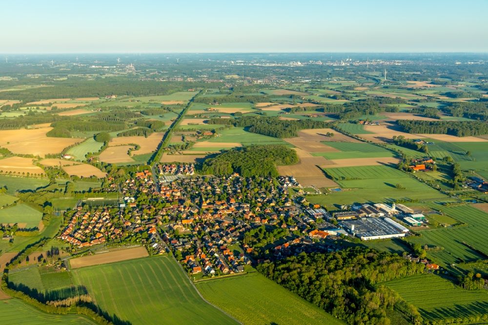 Luftaufnahme Alverskirchen - Ortsansicht in Alverskirchen im Bundesland Nordrhein-Westfalen, Deutschland