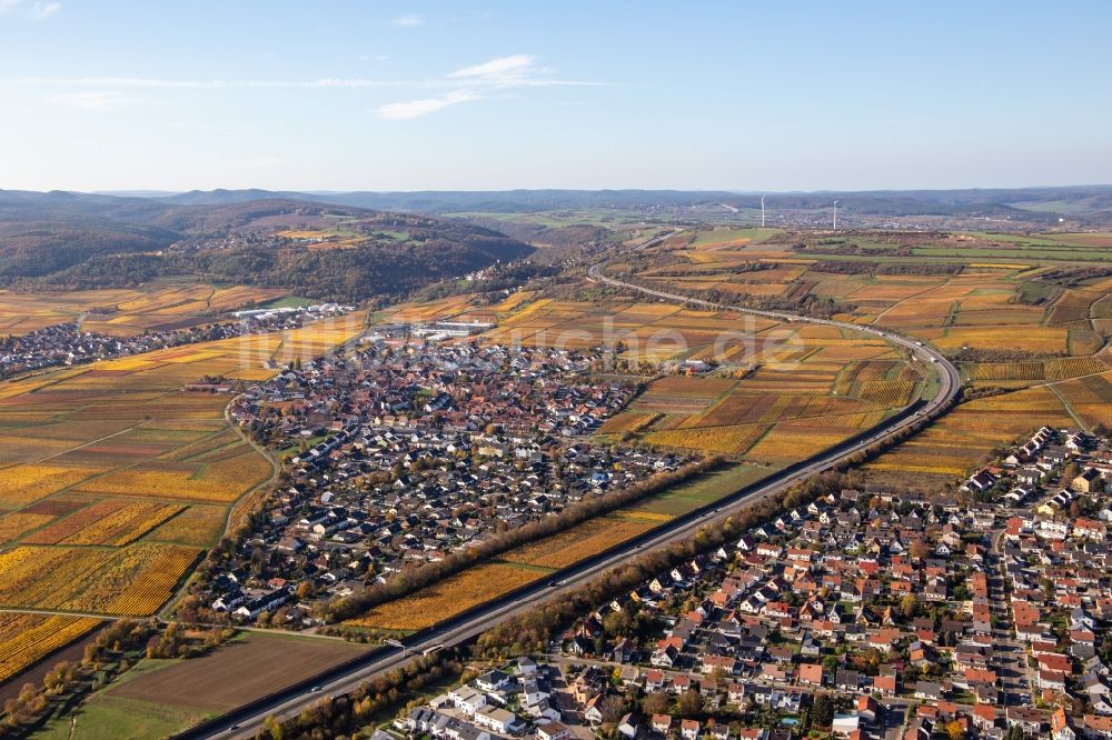 Luftbild Sausenheim - Ortsansicht an der Autobahn BAB A6 in Sausenheim im Bundesland Rheinland-Pfalz, Deutschland