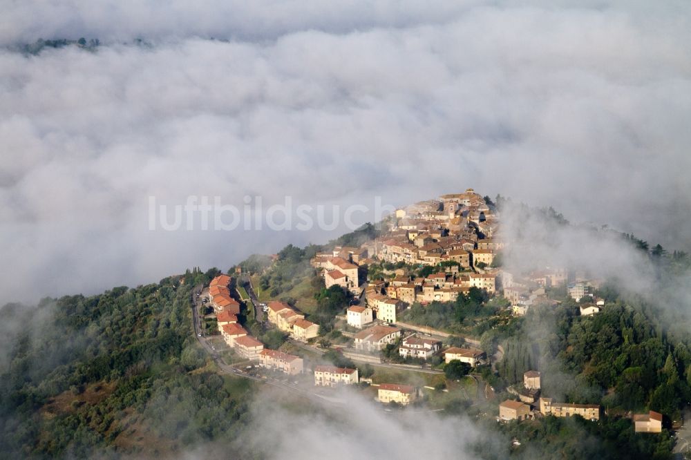 Luftbild Civitella Marittima - Ortsansicht in Civitella Marittima in Toscana, Italien