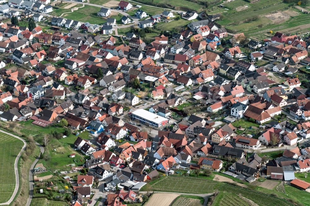 Luftaufnahme Eichstetten am Kaiserstuhl - Ortsansicht in Eichstetten am Kaiserstuhl im Bundesland Baden-Württemberg, Deutschland
