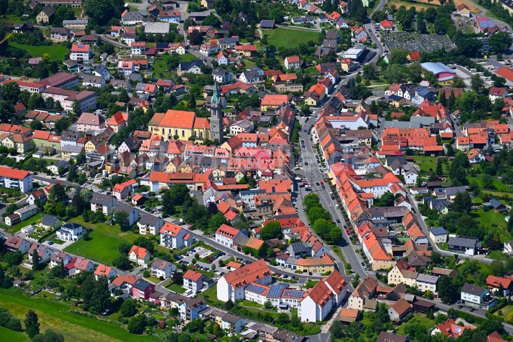 Erbendorf von oben - Ortsansicht in Erbendorf im Bundesland Bayern, Deutschland