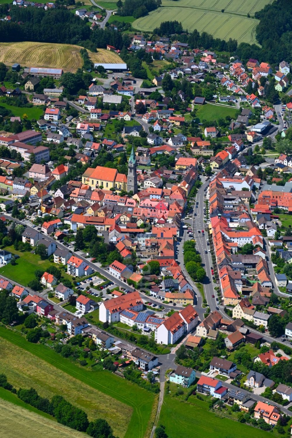 Luftbild Erbendorf - Ortsansicht in Erbendorf im Bundesland Bayern, Deutschland