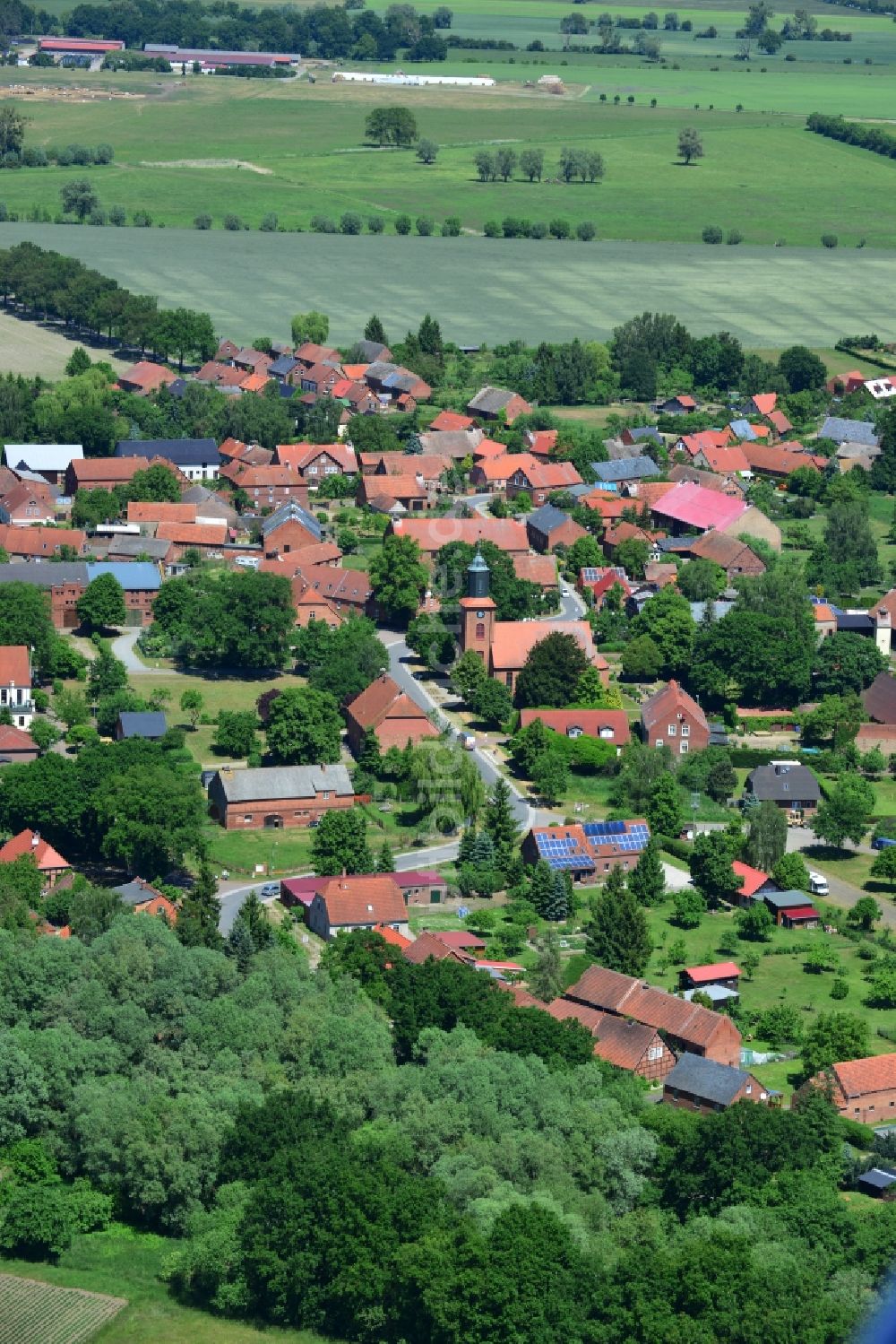 Luftaufnahme Rühstädt - Ortsansicht der Gemeinde Rühstädt im Bundesland Brandenburg