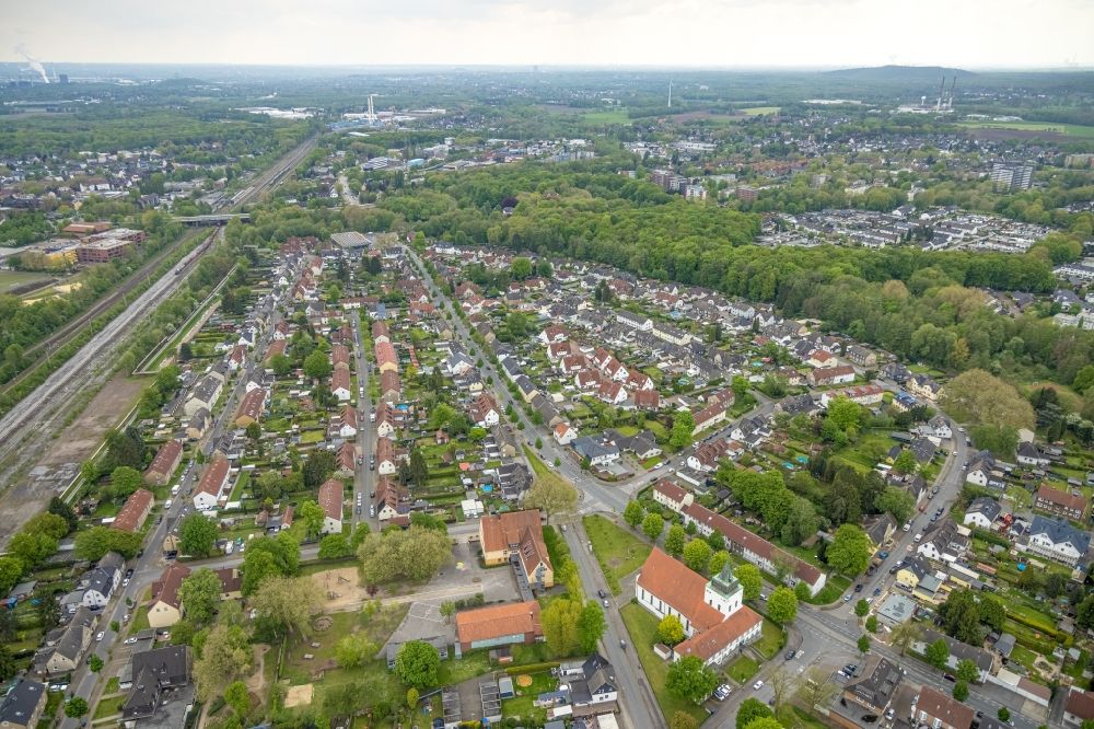 Gladbeck aus der Vogelperspektive: Ortsansicht in Gladbeck im Bundesland Nordrhein-Westfalen, Deutschland