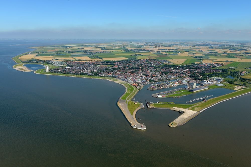 Büsum von oben - Ortsansicht mit Hafen in Büsum im Bundesland Schleswig-Holstein