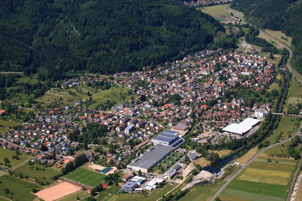 Hausen im Wiesental von oben - Ortsansicht von Hausen im Wiesental im Bundesland Baden-Württemberg