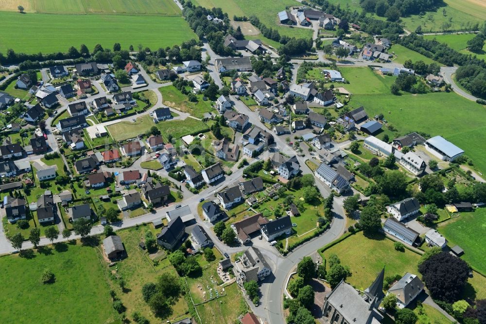 Luftaufnahme Hellefeld - Ortsansicht in Hellefeld im Bundesland Nordrhein-Westfalen, Deutschland