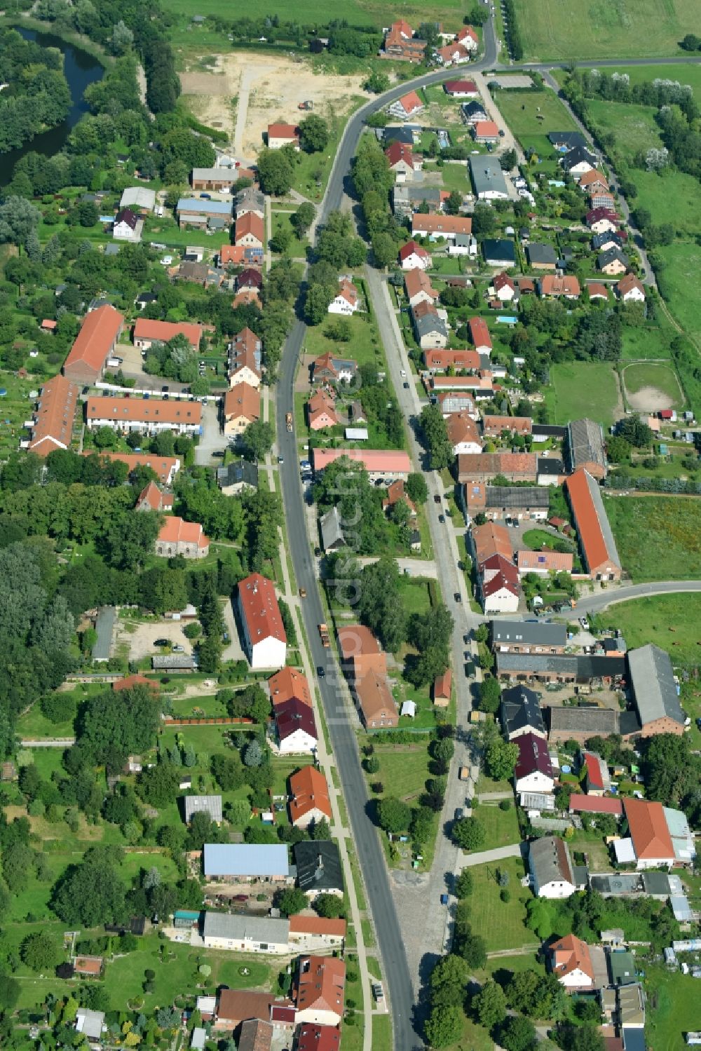 Luftaufnahme Hönow - Ortsansicht in Hönow im Bundesland Brandenburg, Deutschland