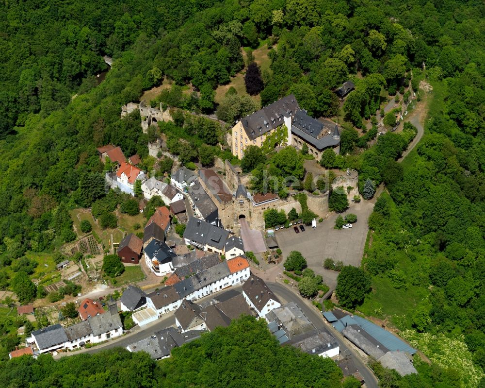 Hochstetten-Dhaun von oben - Ortsansicht von Hochstetten-Dhaun mit der Schlossruine Dhaun im Bundesland Rheinland-Pfalz