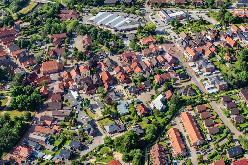 Luftbild Horneburg - Ortsansicht vom Innenstadtbereich in Horneburg im Bundesland Niedersachsen, Deutschland